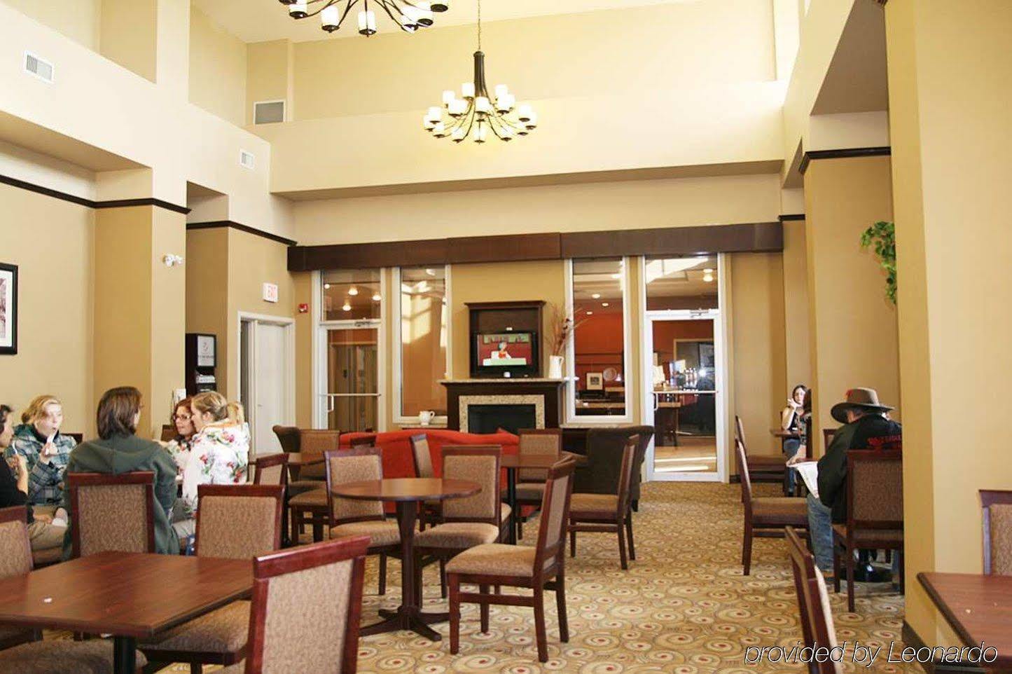 Hampton Inn & Suites By Hilton Edmonton International Airport Leduc Interior foto
